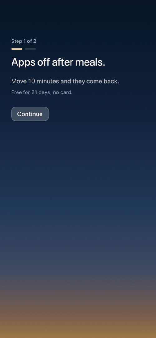Setup step 1 of 2: Apps off after meals. Move 10 minutes and they come back. Free for 21 days, no card. A Continue button.